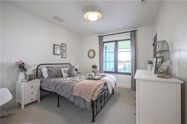 $1,420,000 | 8512 North Booth Avenue, Kansas City, MO 64157