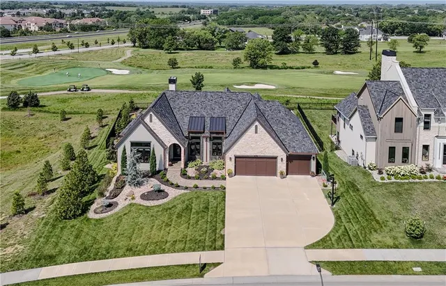 $1,420,000 | 8512 North Booth Avenue, Kansas City, MO 64157