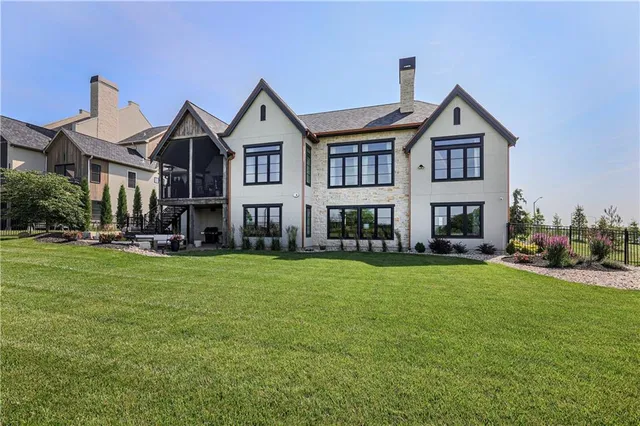 $1,420,000 | 8512 North Booth Avenue, Kansas City, MO 64157