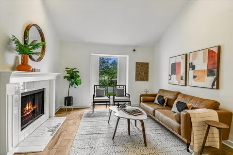 $249,950 | 1716 Timberwood Drive, Austin, TX 78741