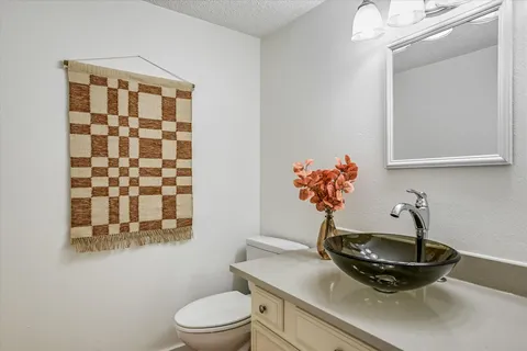 $249,950 | 1716 Timberwood Drive, Austin, TX 78741