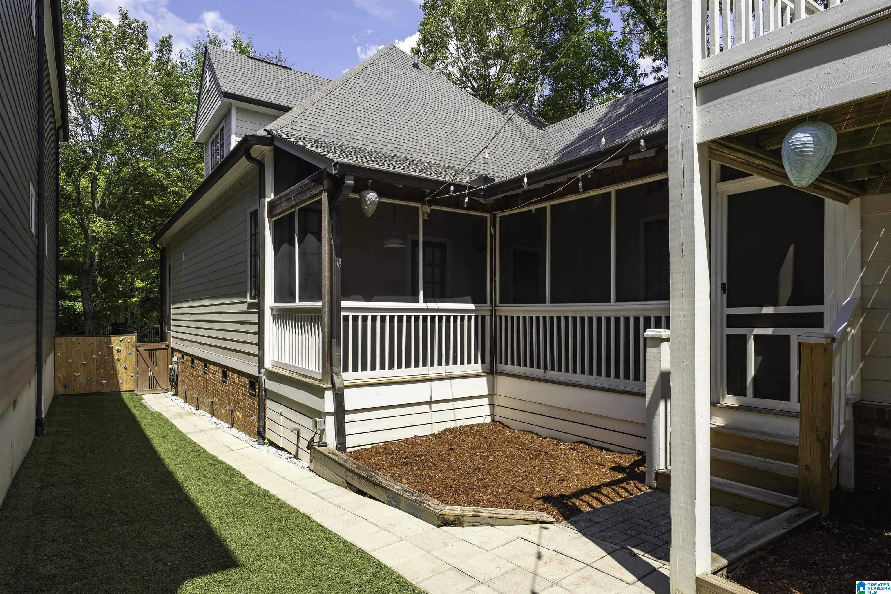 218 Hawthorn Street Birmingham, AL 35242 - Photo 47 of 79