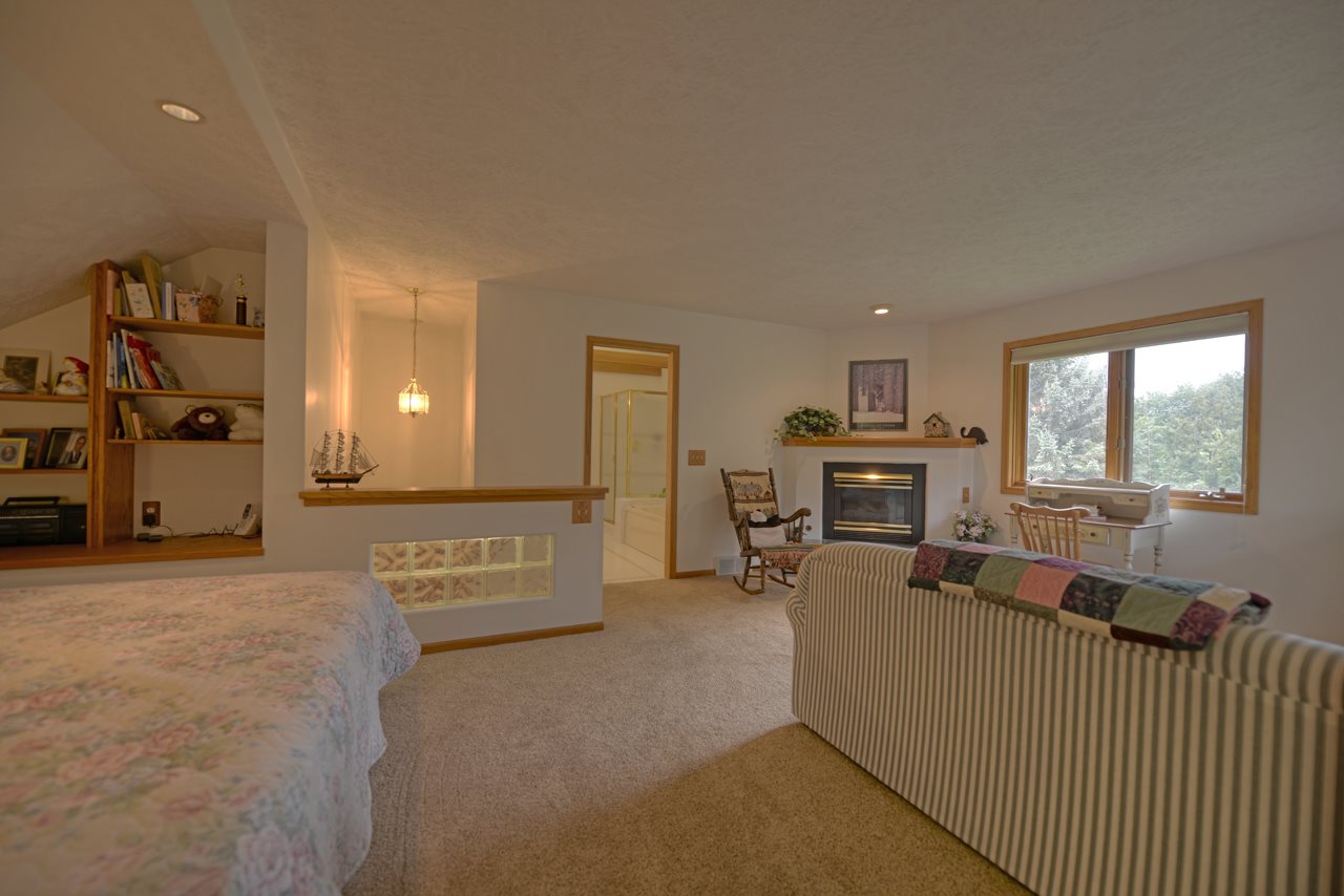 11909 Bluff Road Traverse City, MI 49686 - Photo 38 of 45 1824058-37.JPG