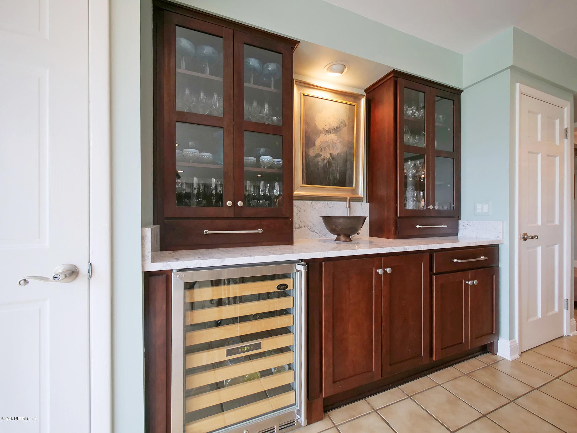 8161 Summit Ridge Lane Jacksonville, FL 32256 - Photo 16 of 51 Built in bar