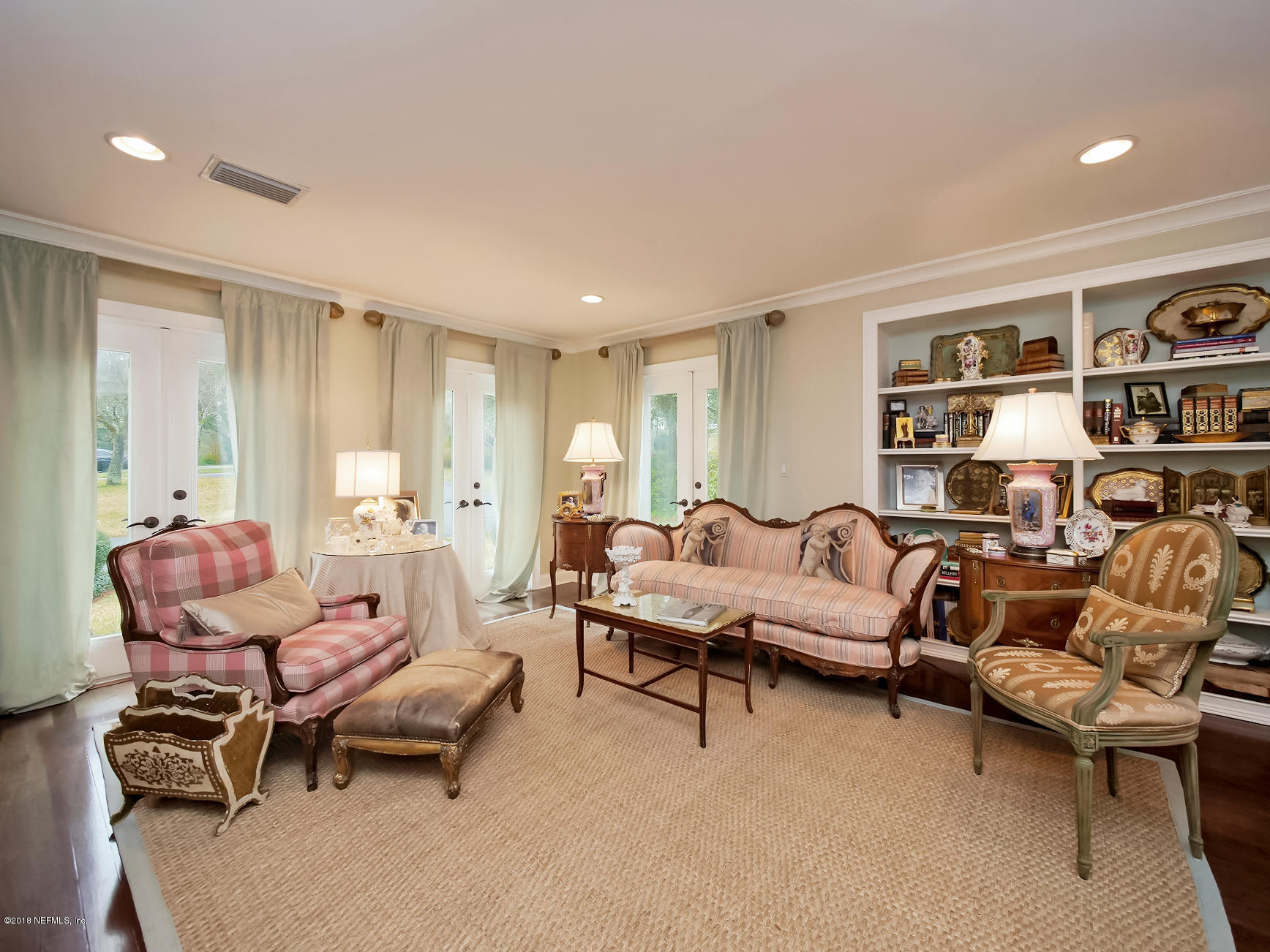 8161 Summit Ridge Lane Jacksonville, FL 32256 - Photo 8 of 51 Formal Living Room