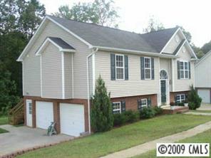 113 Arbor Ridge Road Mount Holly, NC 28120 - Photo 2 of 8 Gallery Image 2