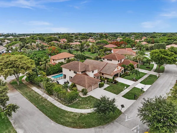 $630,000 | 3971 Northwest 5th Drive, Deerfield Beach, FL 33442