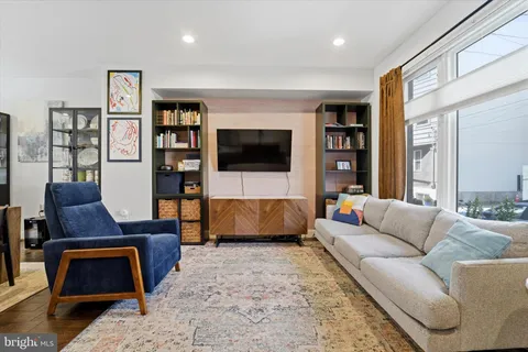 $575,000 | 1337 South Opal Street, Philadelphia, PA 19146