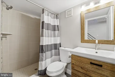 $575,000 | 1337 South Opal Street, Philadelphia, PA 19146