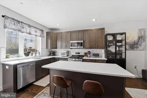 $575,000 | 1337 South Opal Street, Philadelphia, PA 19146
