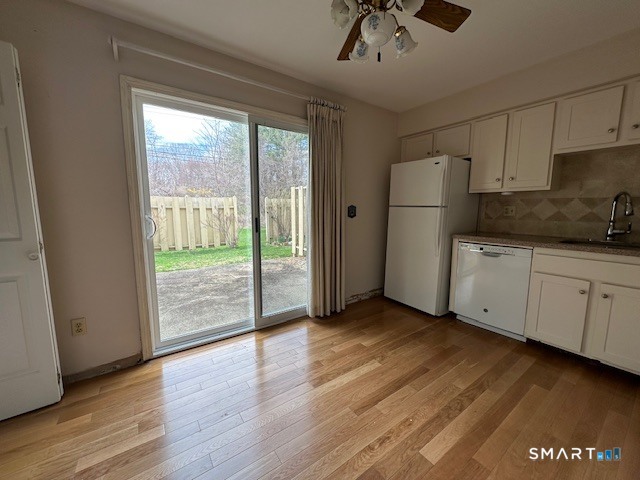 92 Founders Village, Unit 92 Clinton, CT 06413 - Photo 9 of 16