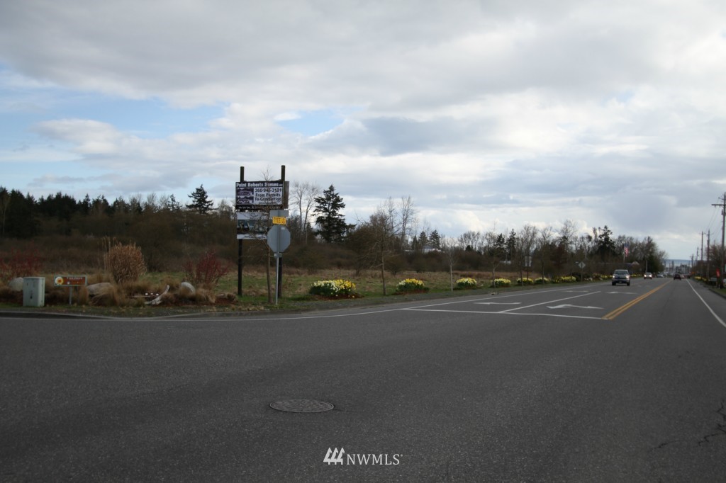 450 Tyee Point Point Roberts, WA 98281 - Photo 1 of 4 Gallery Image 1