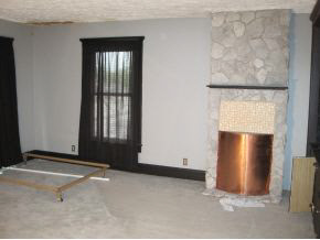 800 Roosevelt Road Walkerton, IN 46574 - Photo 10 of 12 Gallery Image 10