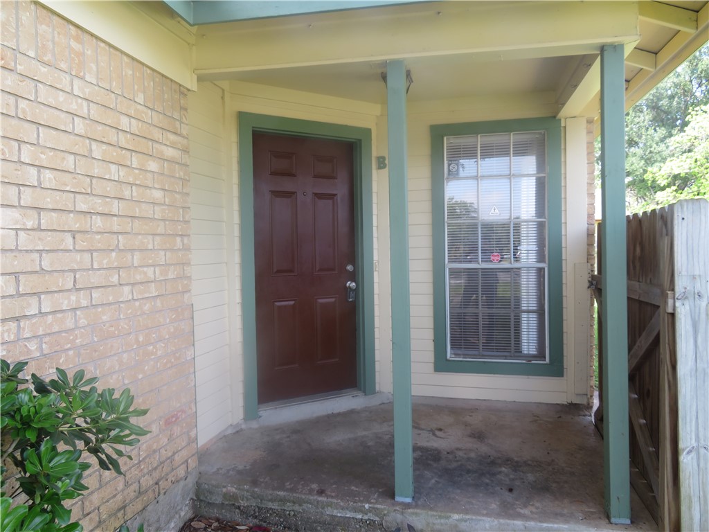 3709 Leafield Drive, Unit B Austin, TX 78749 - Photo 1 of 10 a view of backyard of the house