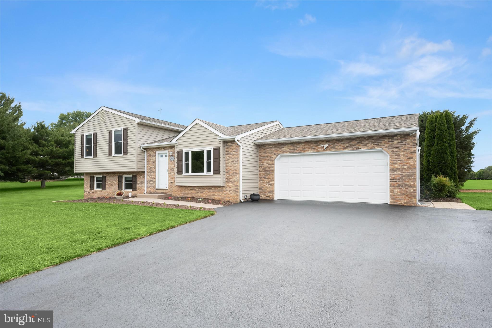 2661 Dotsons Ridge Road Mount Airy, MD 21771 - Photo 40 of 62 Front Exterior