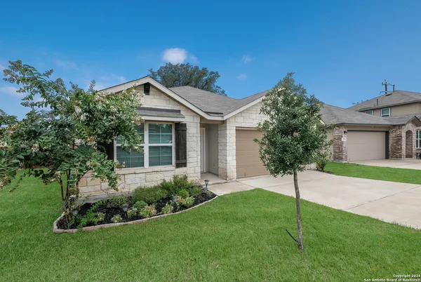 $2,300 | 3514 Copper River, Bulverde, TX 78163