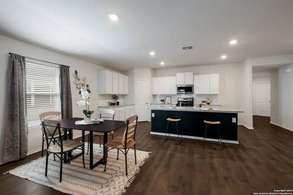 $2,300 | 3514 Copper River, Bulverde, TX 78163