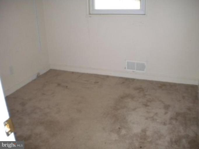 9114 Wallace Road Lanham, MD 20706 - Photo 3 of 9 Bedroom #1