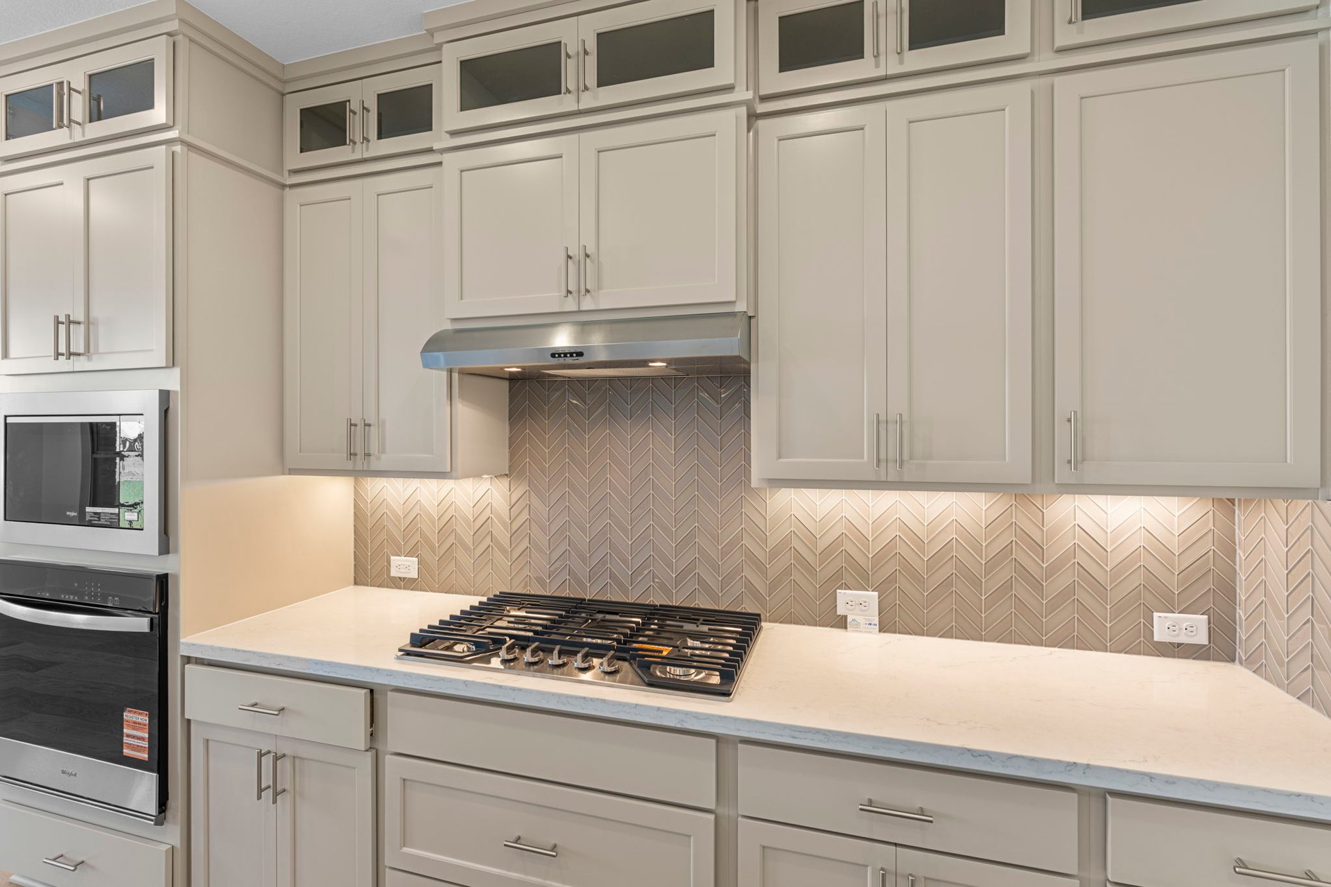 200 Wild Lily Trail Georgetown, TX 78628 - Photo 10 of 38 Stunning finishes in Light & Bright Kitchen