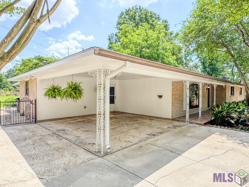 1025 Elizabeth Drive Baton Rouge, LA 70815 - Photo 3 of 21