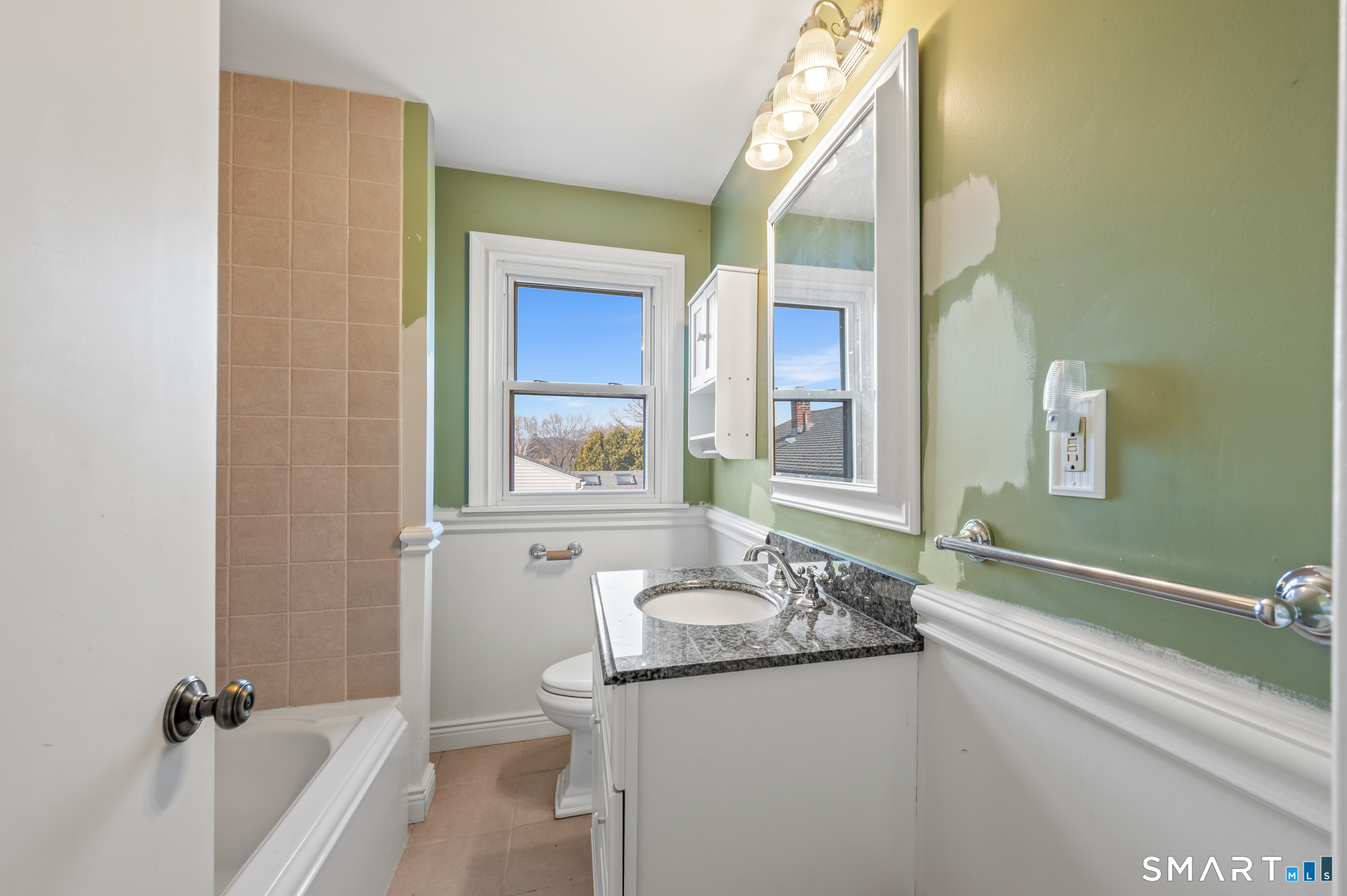 121 View Street Torrington, CT 06790 - Photo 14 of 20