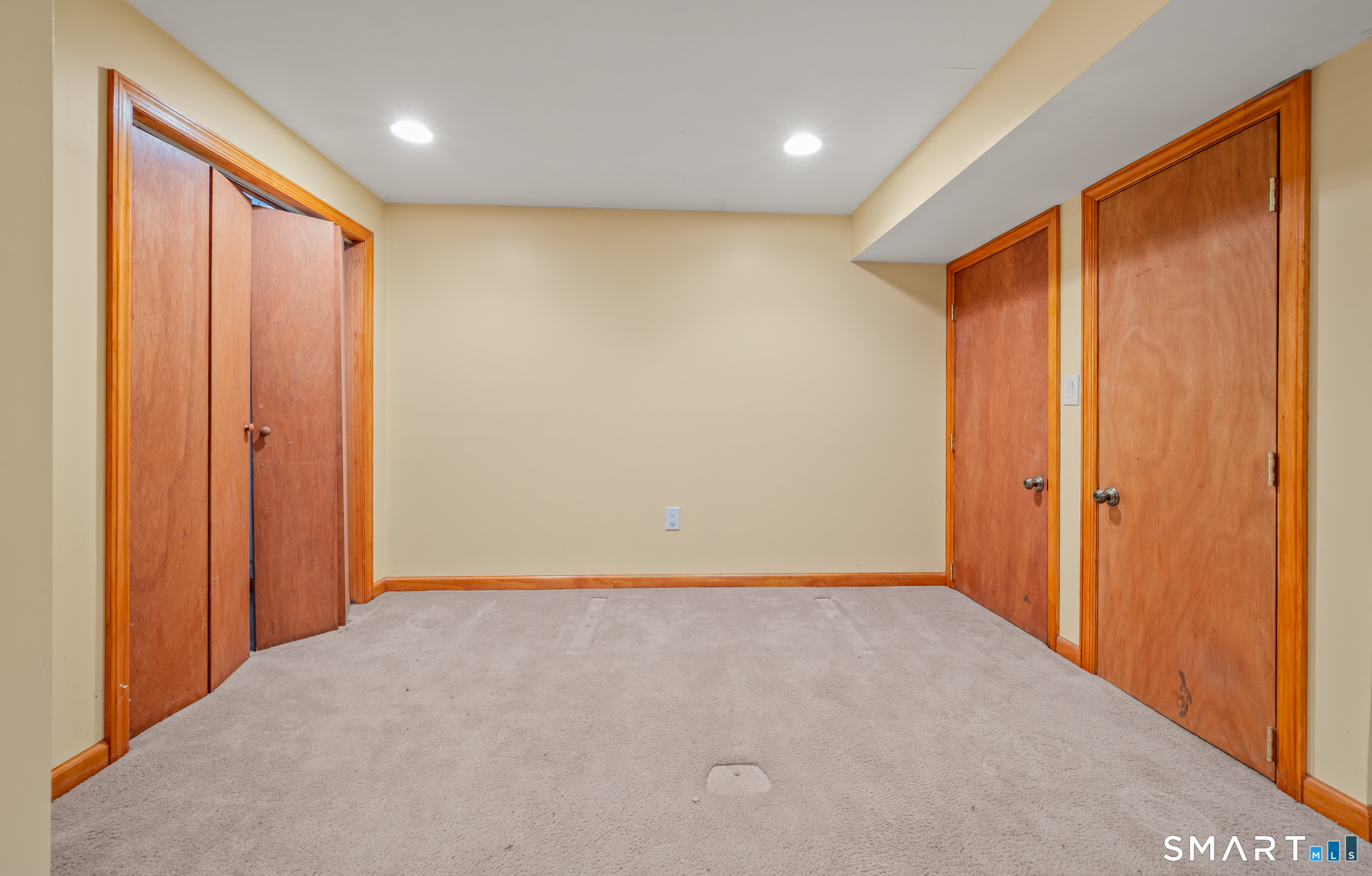 121 View Street Torrington, CT 06790 - Photo 15 of 20