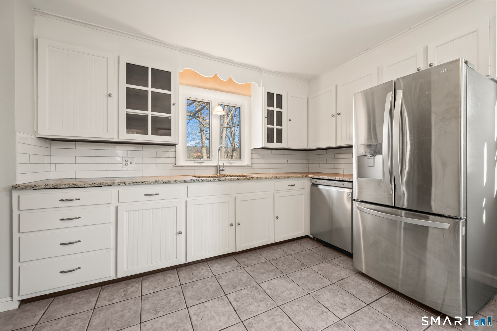 121 View Street Torrington, CT 06790 - Photo 4 of 20