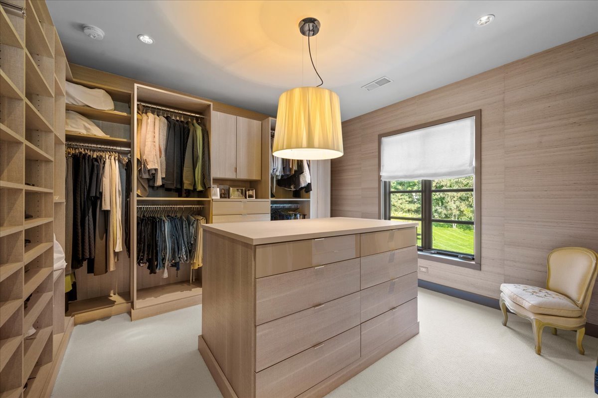 1106 Seneca Road Wilmette, IL 60091 - Photo 46 of 79