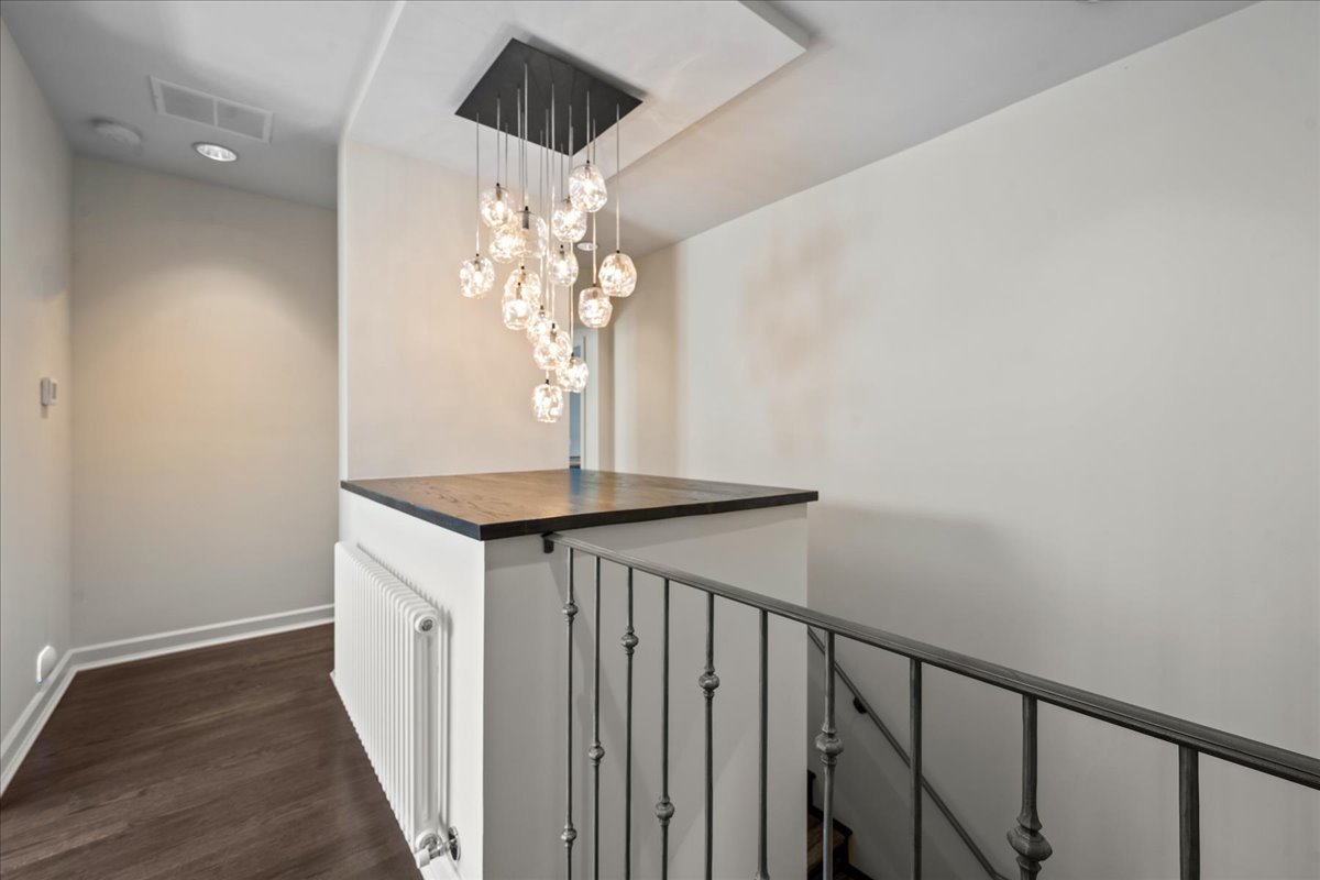 1106 Seneca Road Wilmette, IL 60091 - Photo 52 of 79