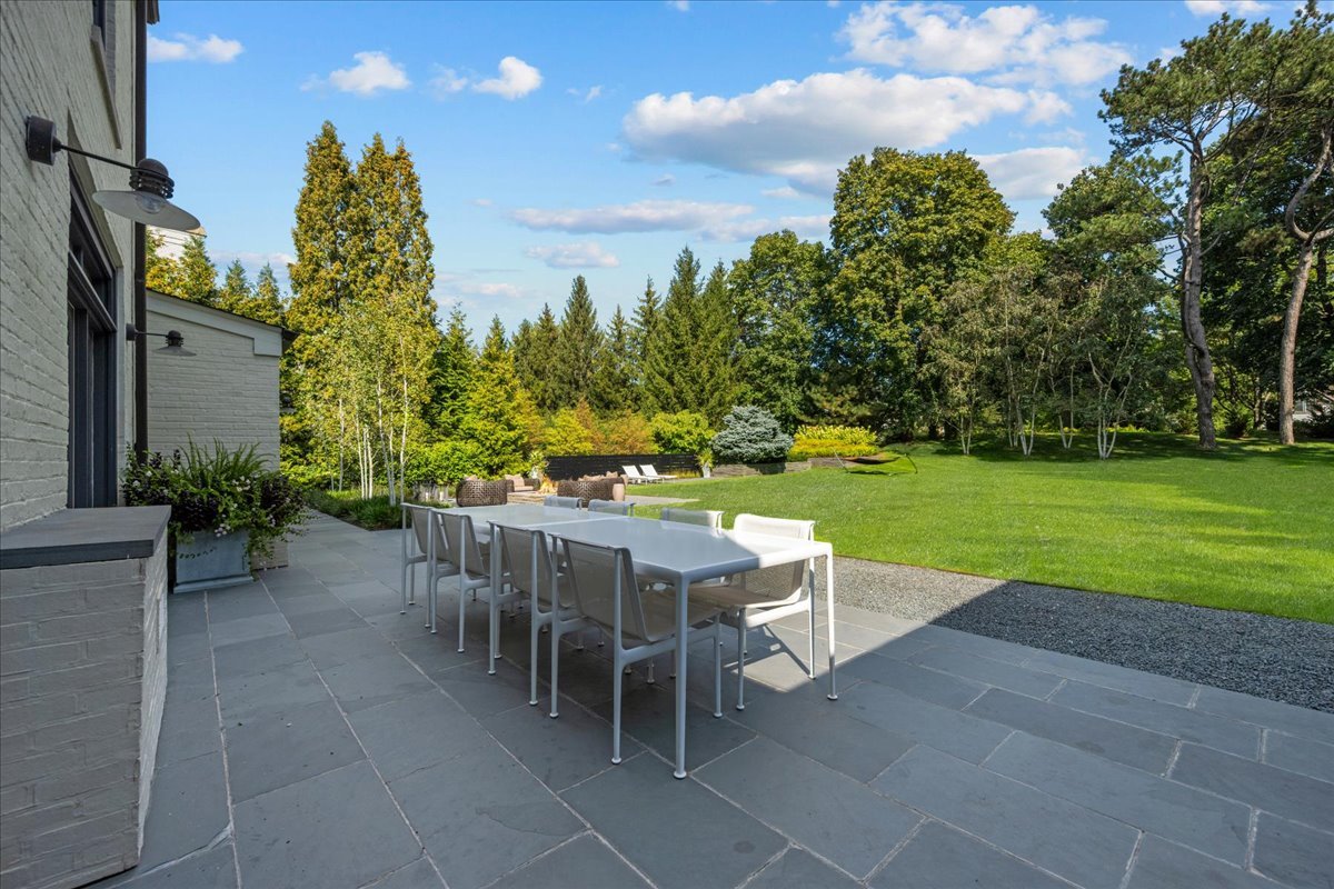 1106 Seneca Road Wilmette, IL 60091 - Photo 71 of 79 a view of a chairs and table on the terrace