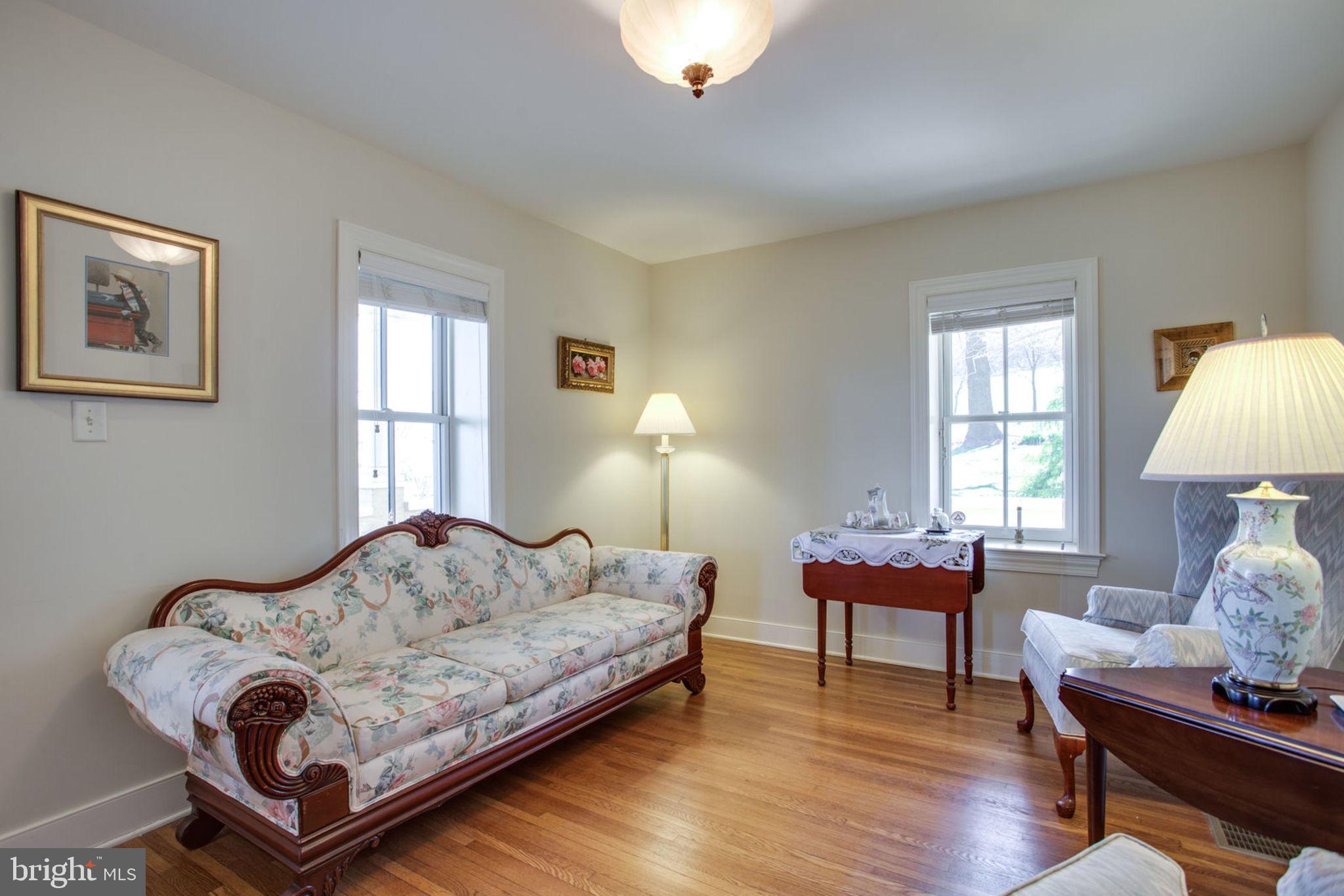 22905 Federal Lookout Road Smithsburg, MD 21783 - Photo 28 of 72 Plenty of light