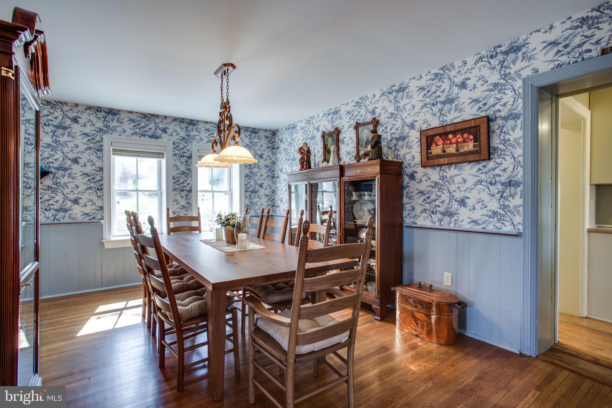 22905 Federal Lookout Road Smithsburg, MD 21783 - Photo 40 of 72 Formal Dining Room