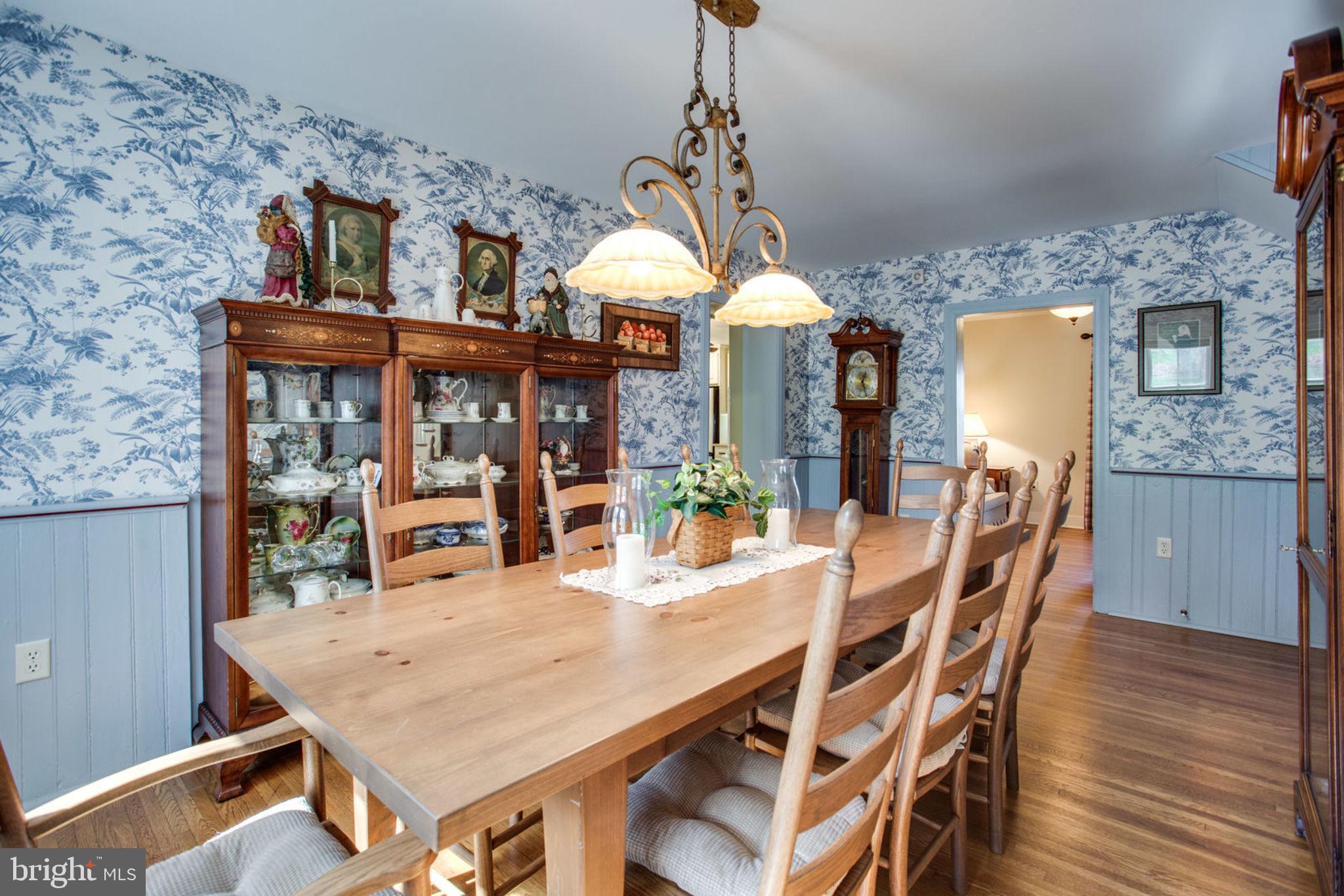 22905 Federal Lookout Road Smithsburg, MD 21783 - Photo 41 of 72 Formal Dining Room