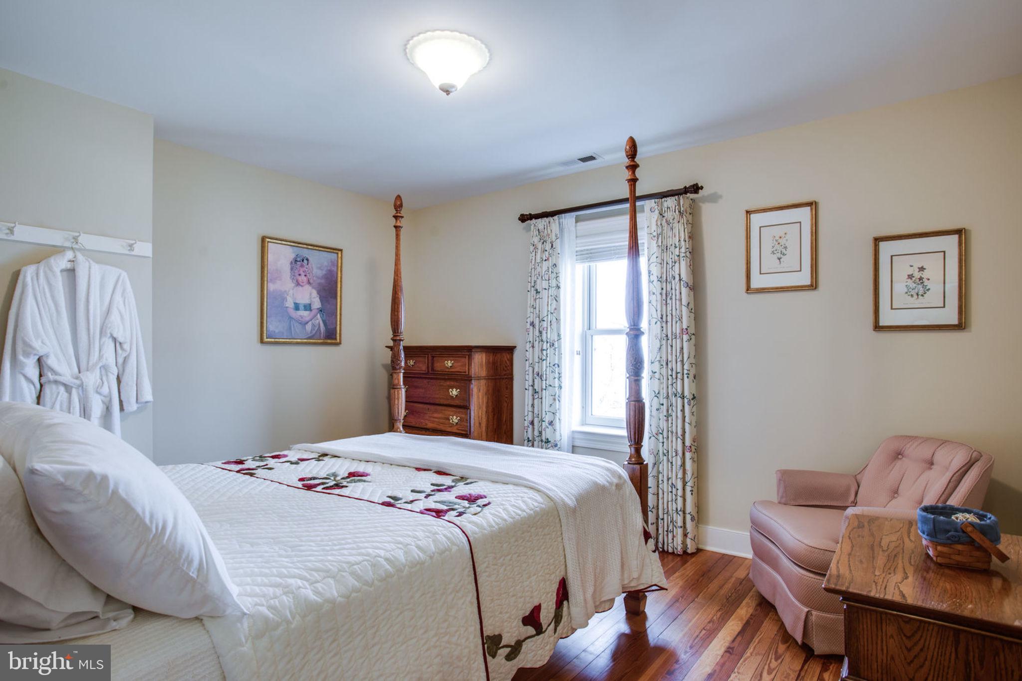 22905 Federal Lookout Road Smithsburg, MD 21783 - Photo 70 of 72 Fourth Bedroom