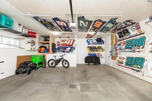 $282,800 | 6621 Thomas Street, Horace, ND 58047