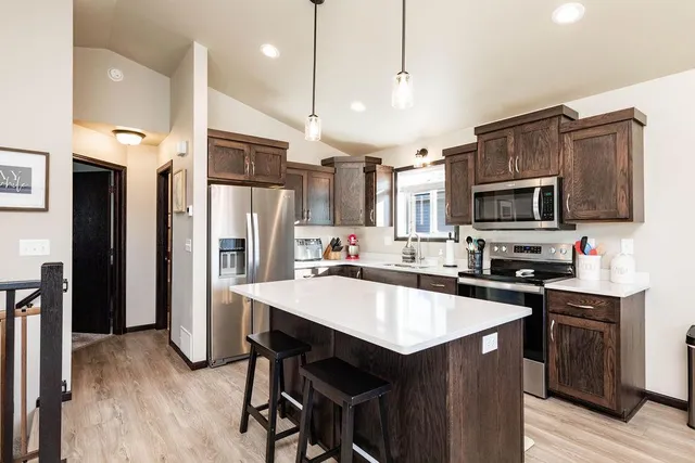 $282,800 | 6621 Thomas Street, Horace, ND 58047