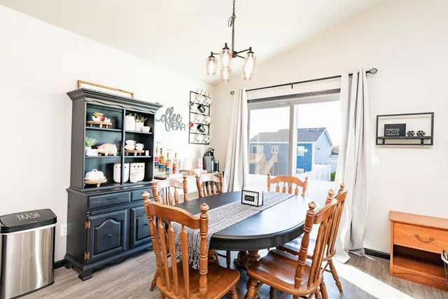 $282,800 | 6621 Thomas Street, Horace, ND 58047