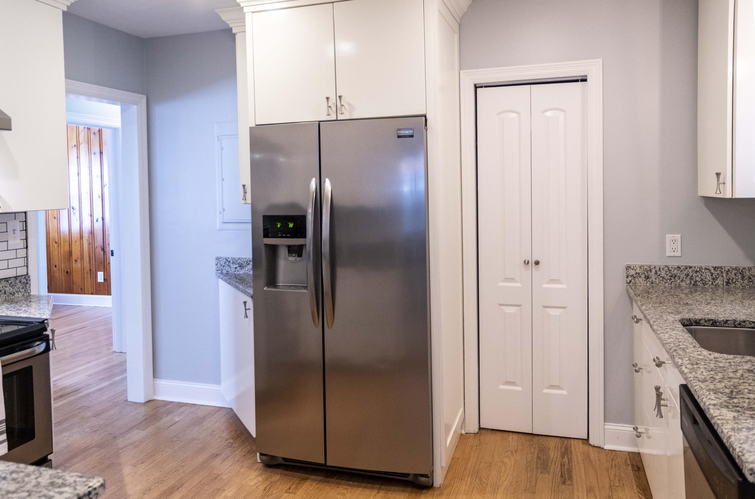 425 Wappoo Road Charleston, SC 29407 - Photo 27 of 95 425_WappooDrive_0027