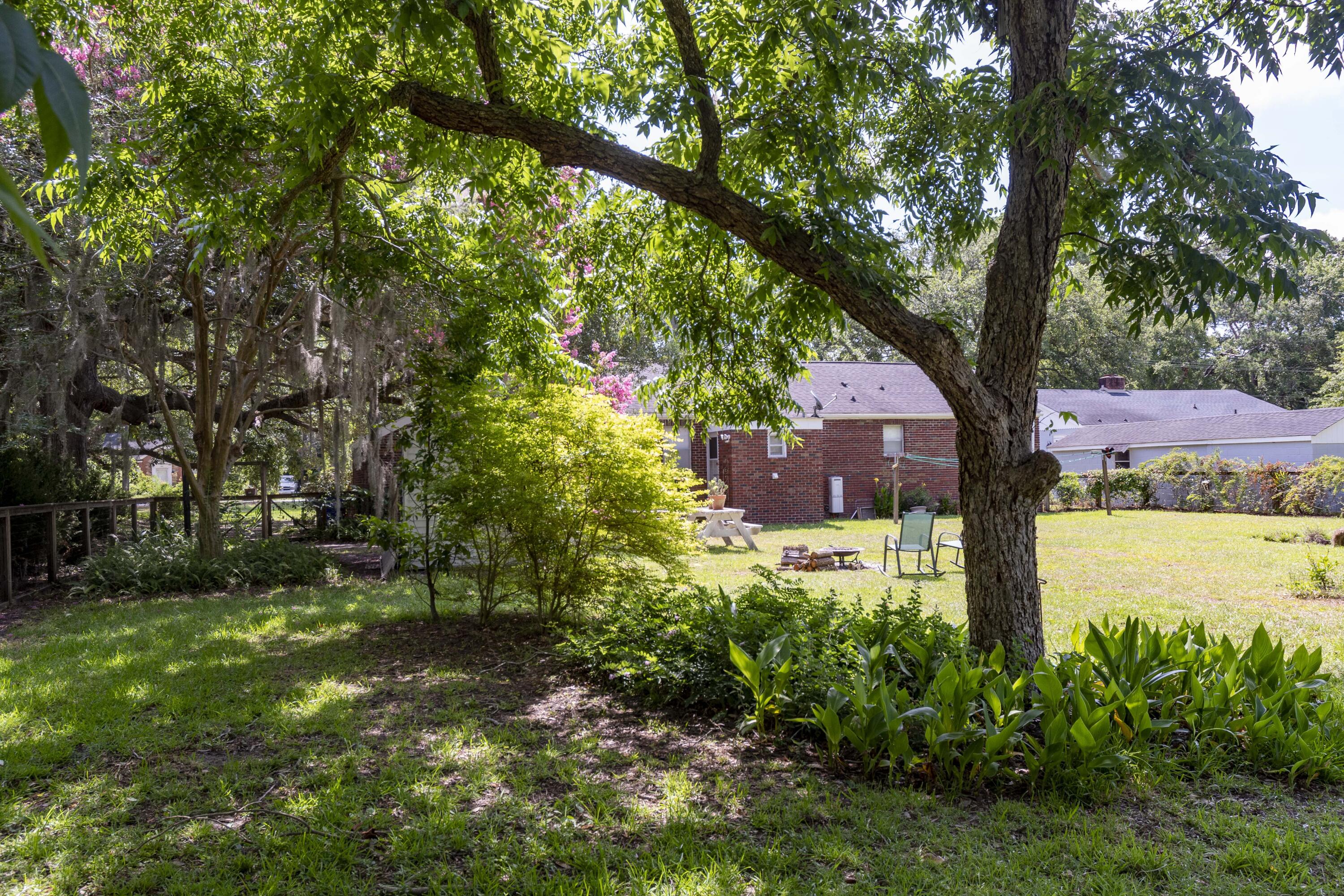 425 Wappoo Road Charleston, SC 29407 - Photo 86 of 95 425_WappooDrive_0086