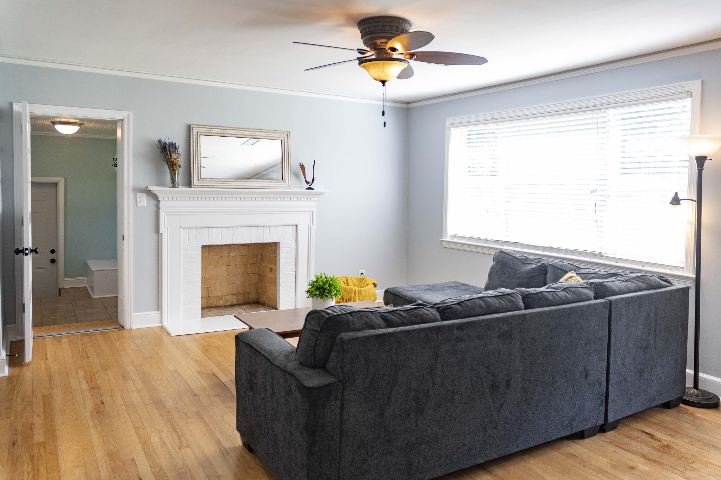 425 Wappoo Road Charleston, SC 29407 - Photo 10 of 95 425_WappooDrive_0010