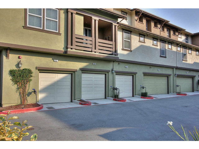 853 Berryessa Road San Jose, CA 95112 - Photo 11 of 16
