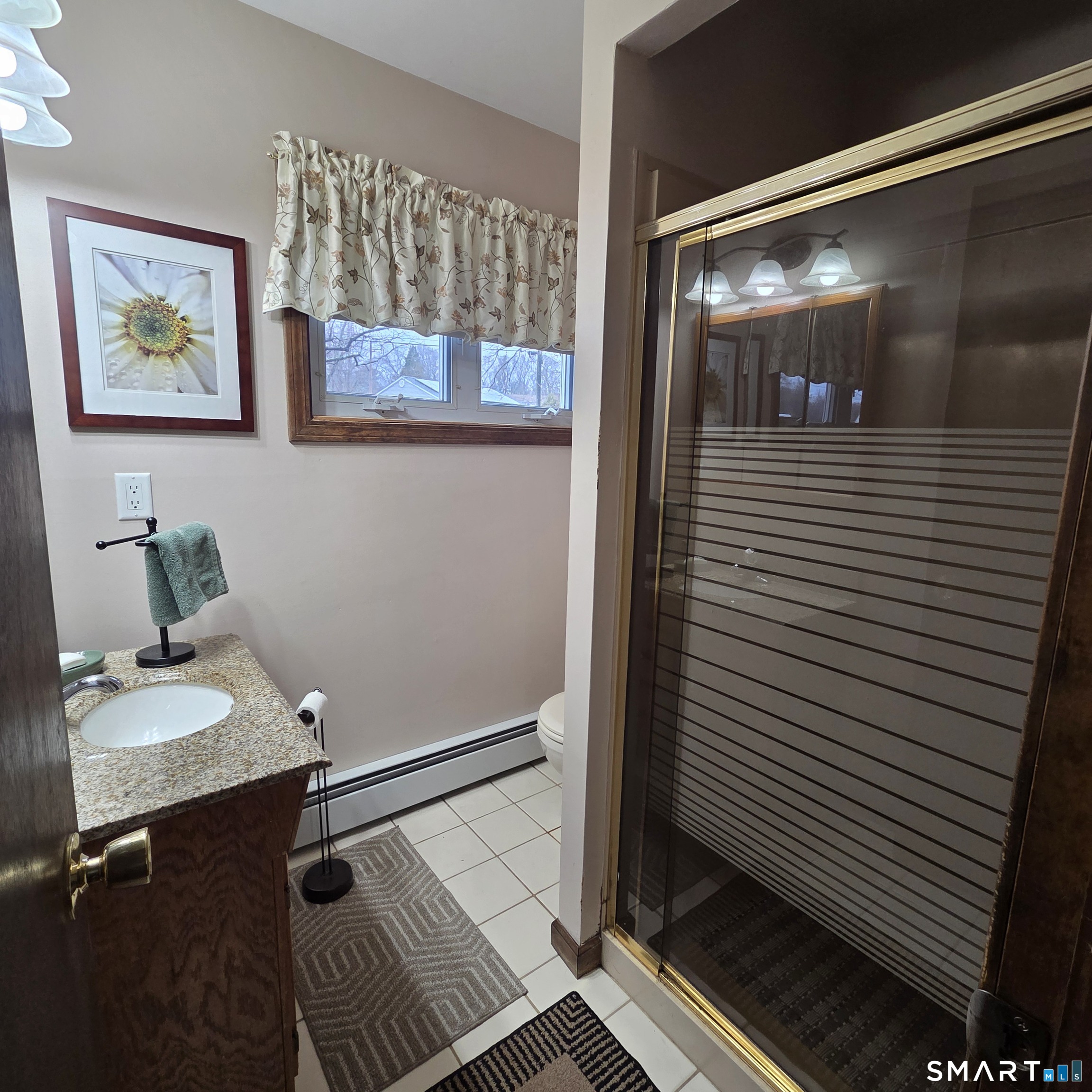 24 Coolidge Street Windsor Locks, CT 06096 - Photo 15 of 27