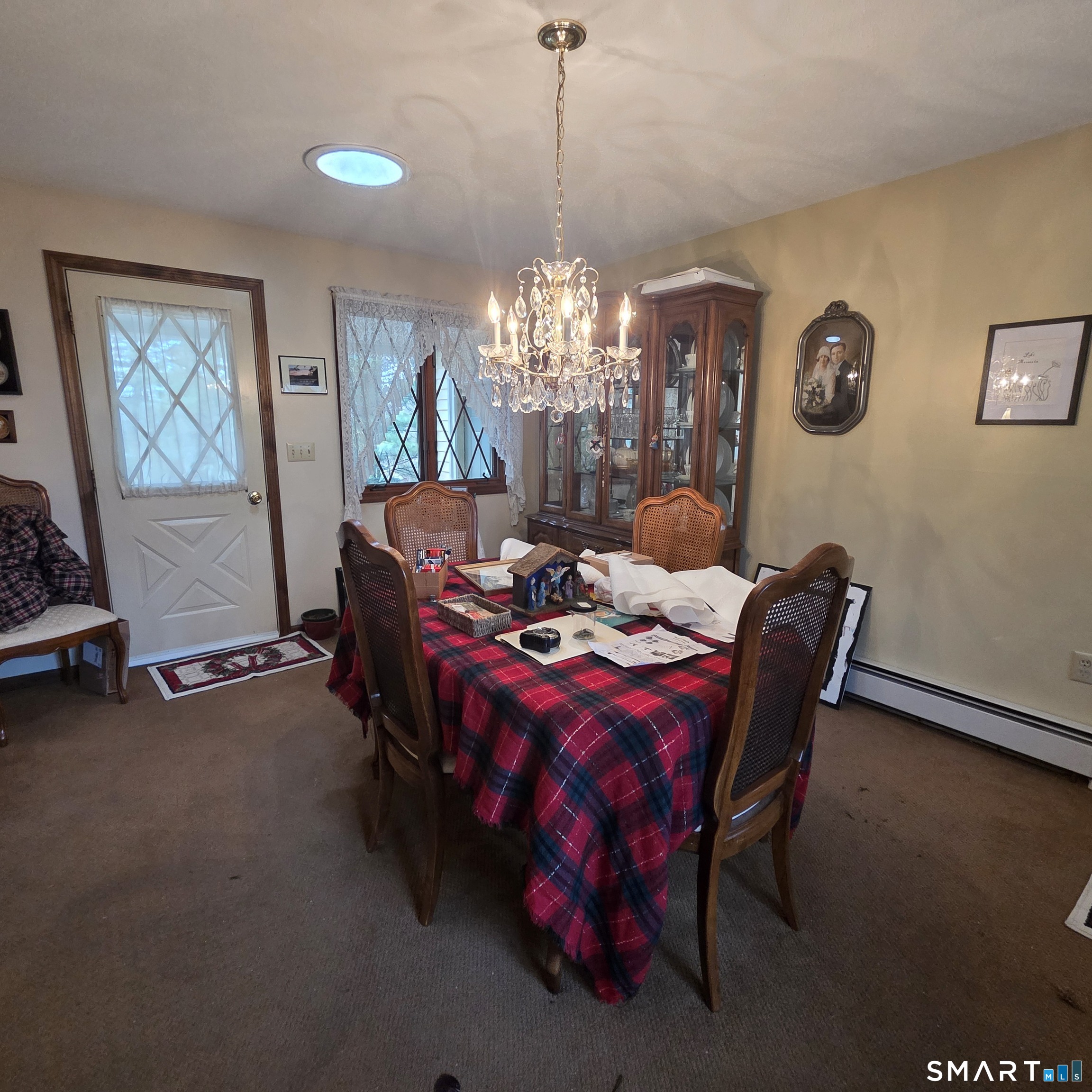 24 Coolidge Street Windsor Locks, CT 06096 - Photo 9 of 27