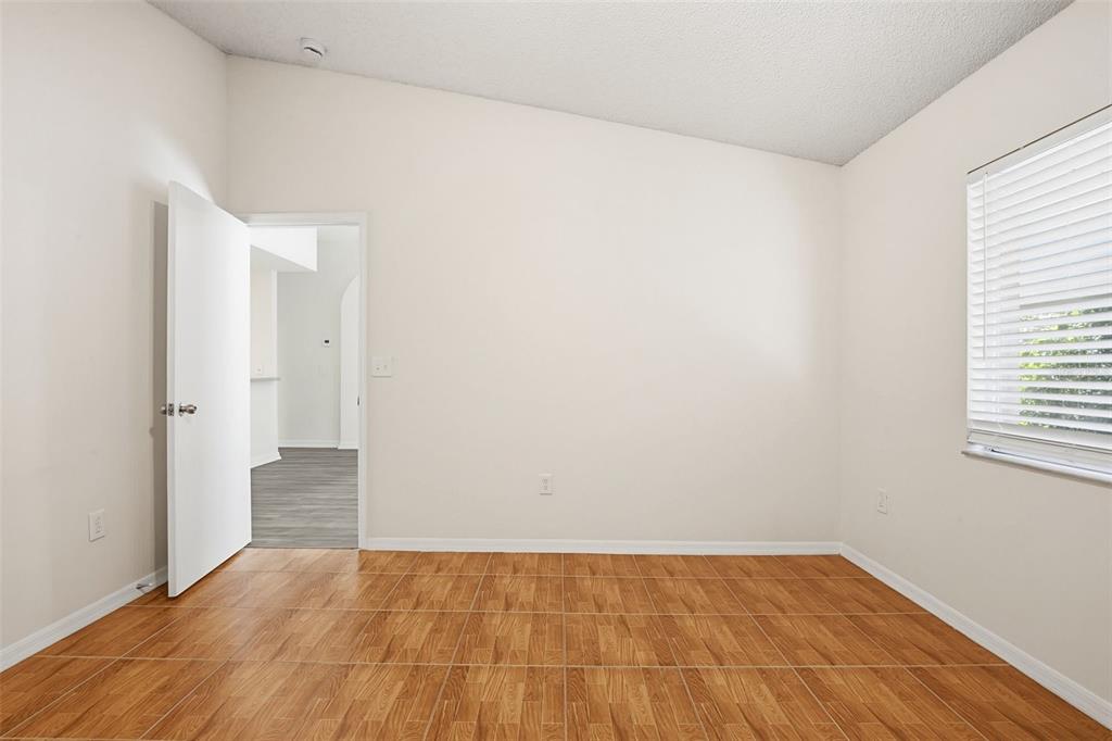 305 Abigail Road Plant City, FL 33563 - Photo 26 of 37 a view of an empty room and window