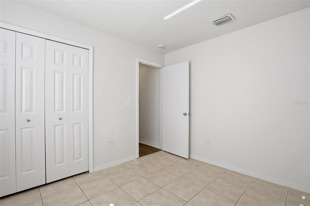 305 Abigail Road Plant City, FL 33563 - Photo 28 of 37