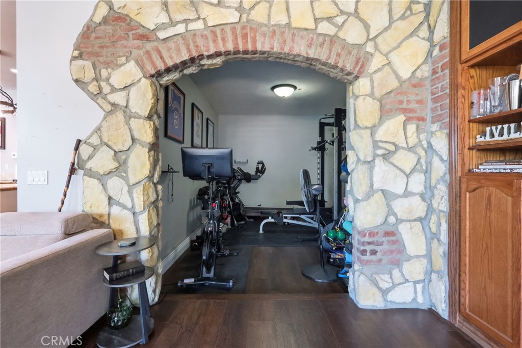 8550 Hunt Canyon Road Corona, CA 92883 - Photo 31 of 72 Bonus Room