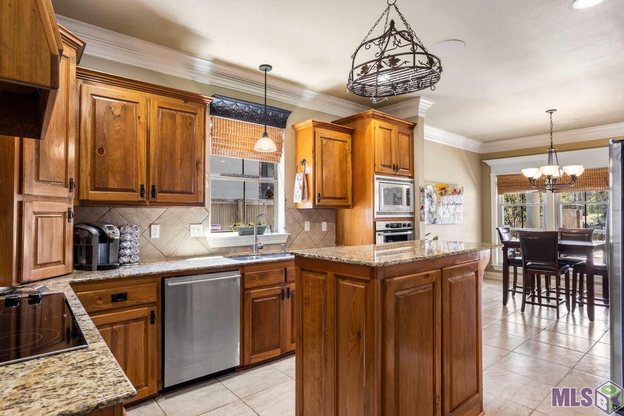 21039 Waterfront E Drive Maurepas, LA 70449 - Photo 17 of 32