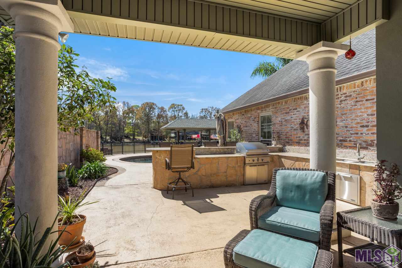 21039 Waterfront E Drive Maurepas, LA 70449 - Photo 8 of 32