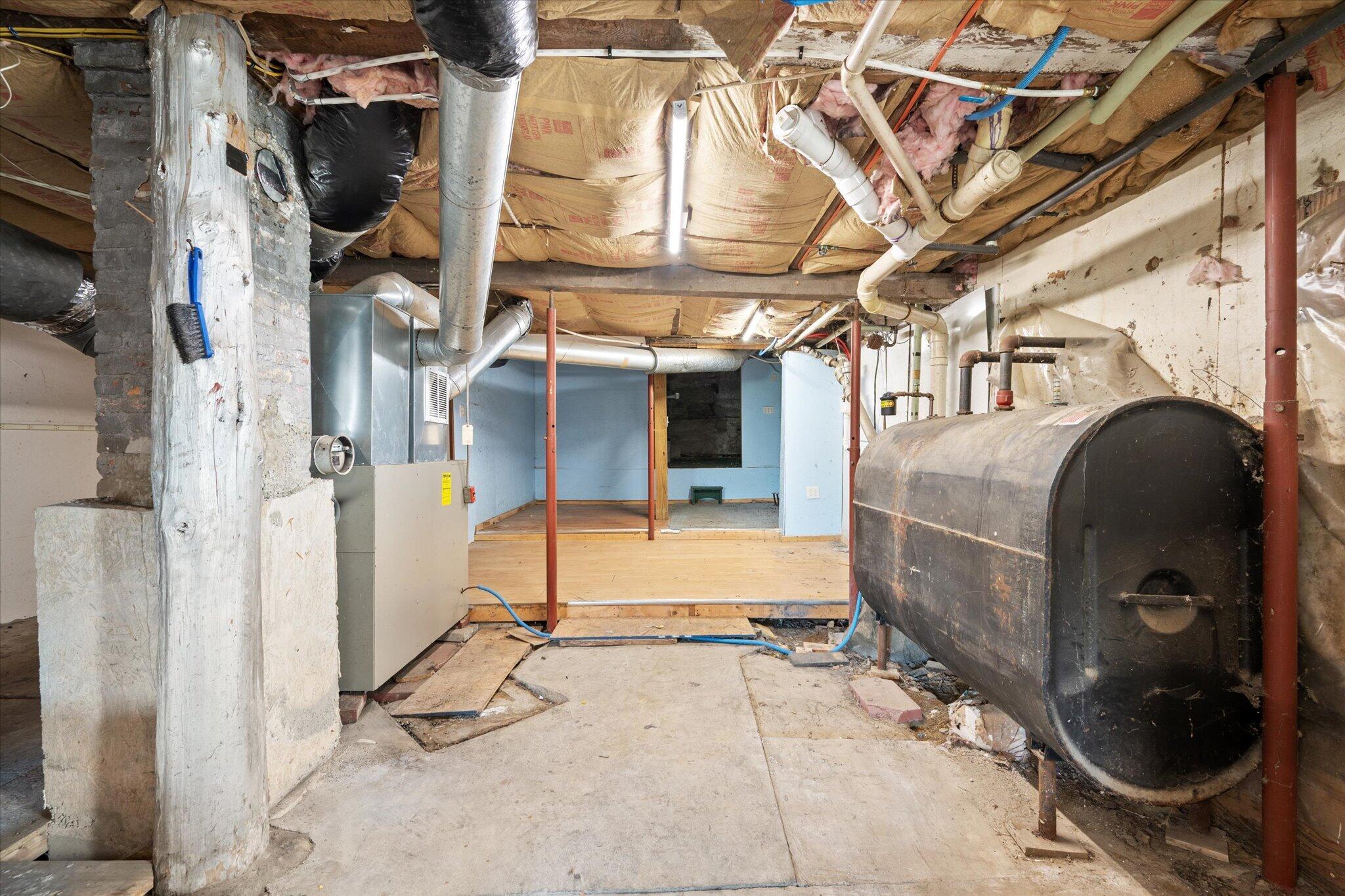 137 Main Street Winterport, ME 04496 - Photo 34 of 57 Basement Garage