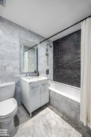 $1,975,000 | 230 East 20th Street, Unit 23 | Gramercy